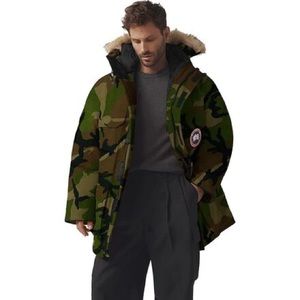Canada Goose Expedition Down Parka - Men's size XL